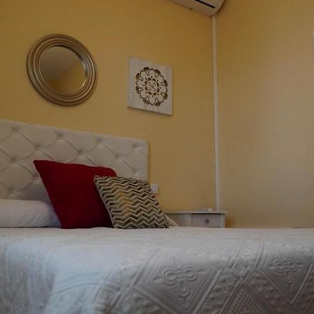 Casa Rural La Toza De Avelino Almagro Bagian luar foto